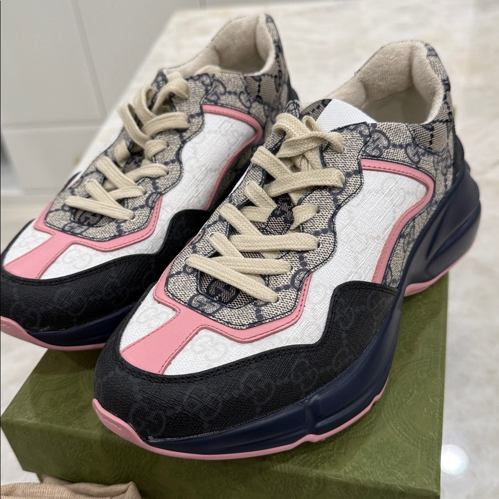 Gucci Pink/Black/Blue Rhyton Runner Sneaker Size 7